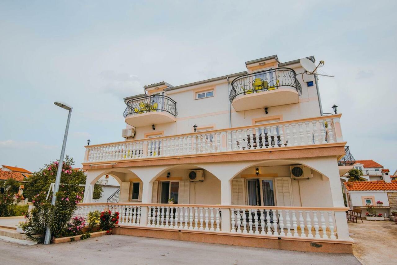 Apartmani Tamaris โวดีเซ ภายนอก รูปภาพ