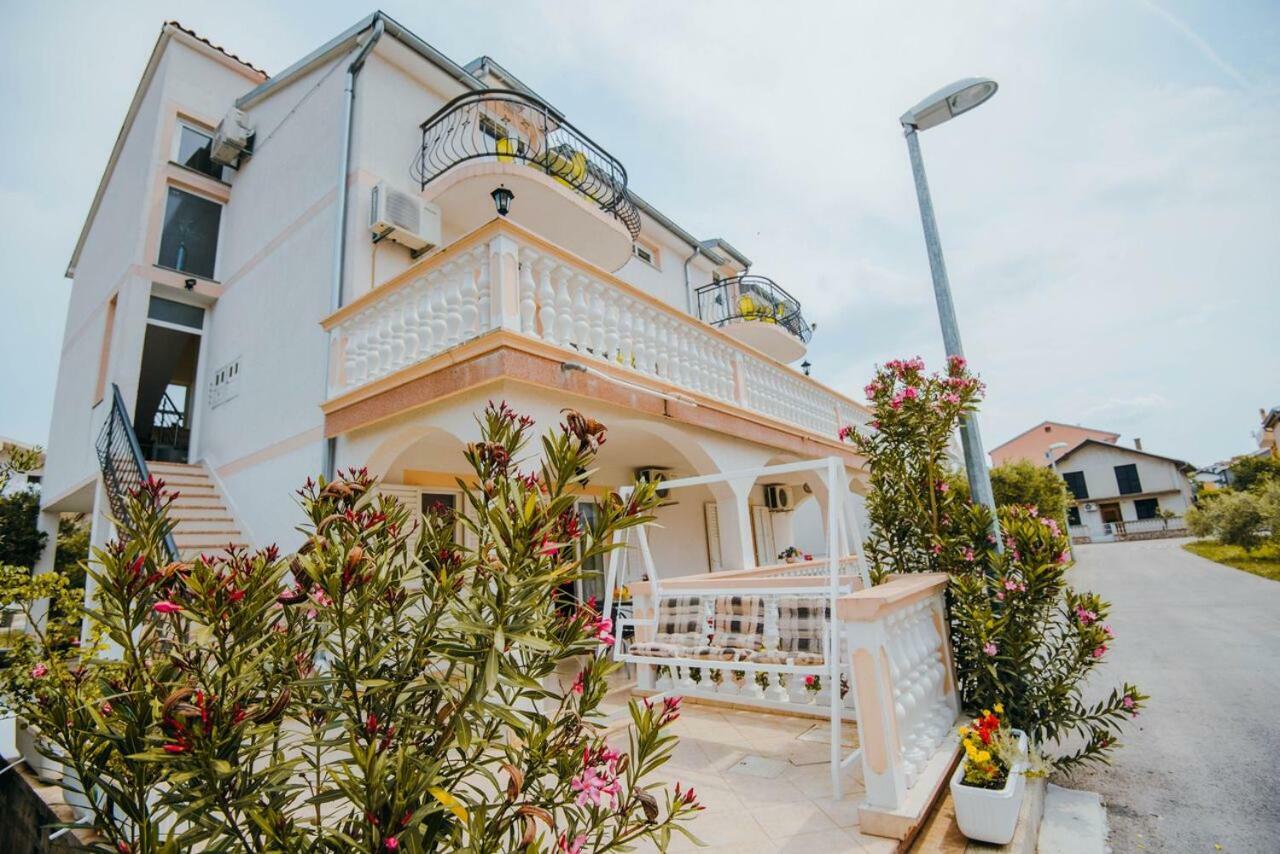 Apartmani Tamaris โวดีเซ ภายนอก รูปภาพ
