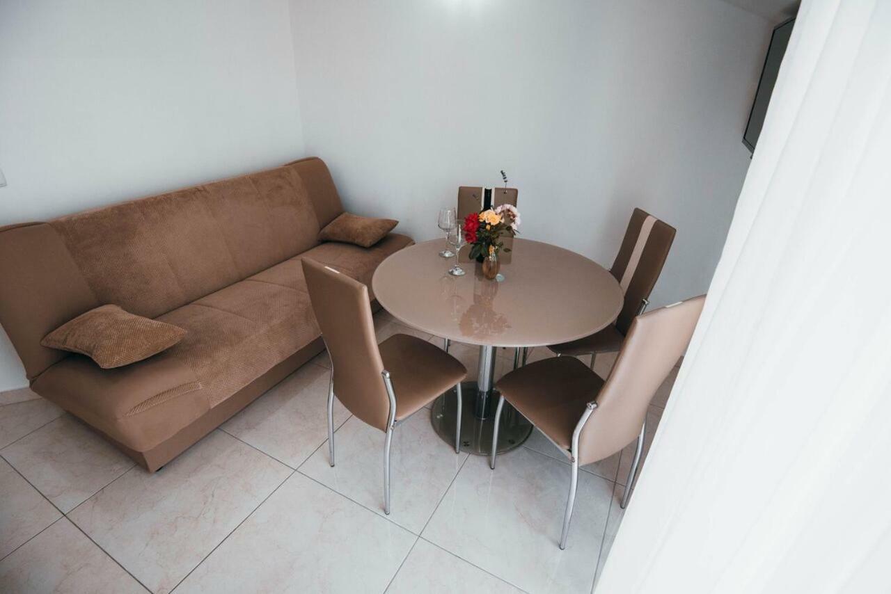 Apartmani Tamaris โวดีเซ ภายนอก รูปภาพ